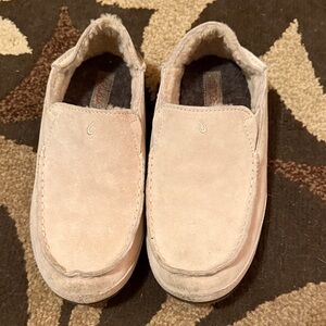 OluKai Women's Cream Loafers